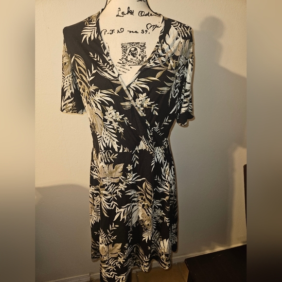 41 Hawthorn Womans V Neck Short Sleeve Dress Size Xl - Picture 2 of 11
